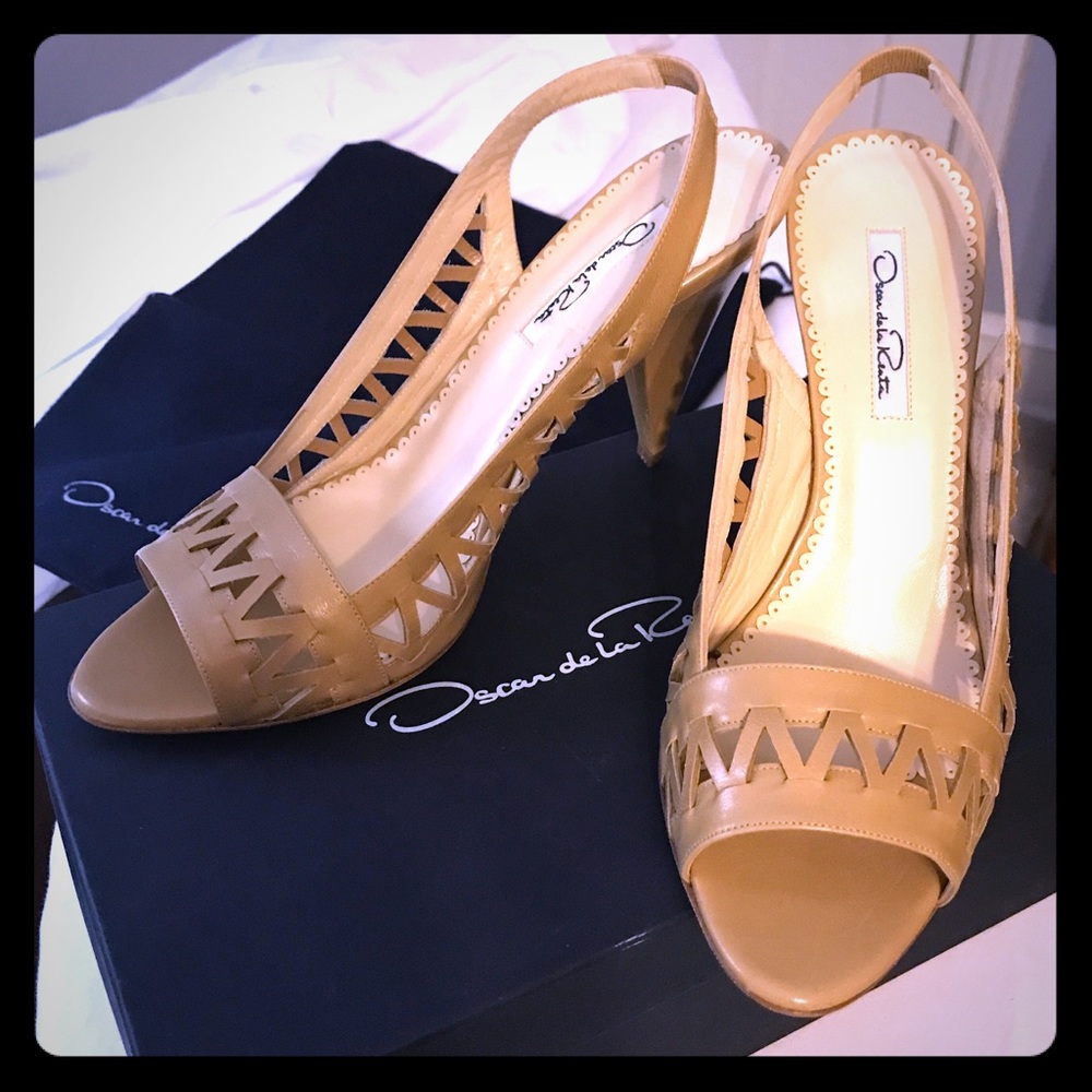 Oscar de la Renta Sandals